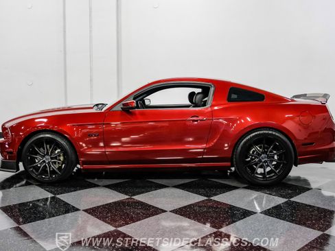 Used 2014 Ford Mustang GT Premium image 7