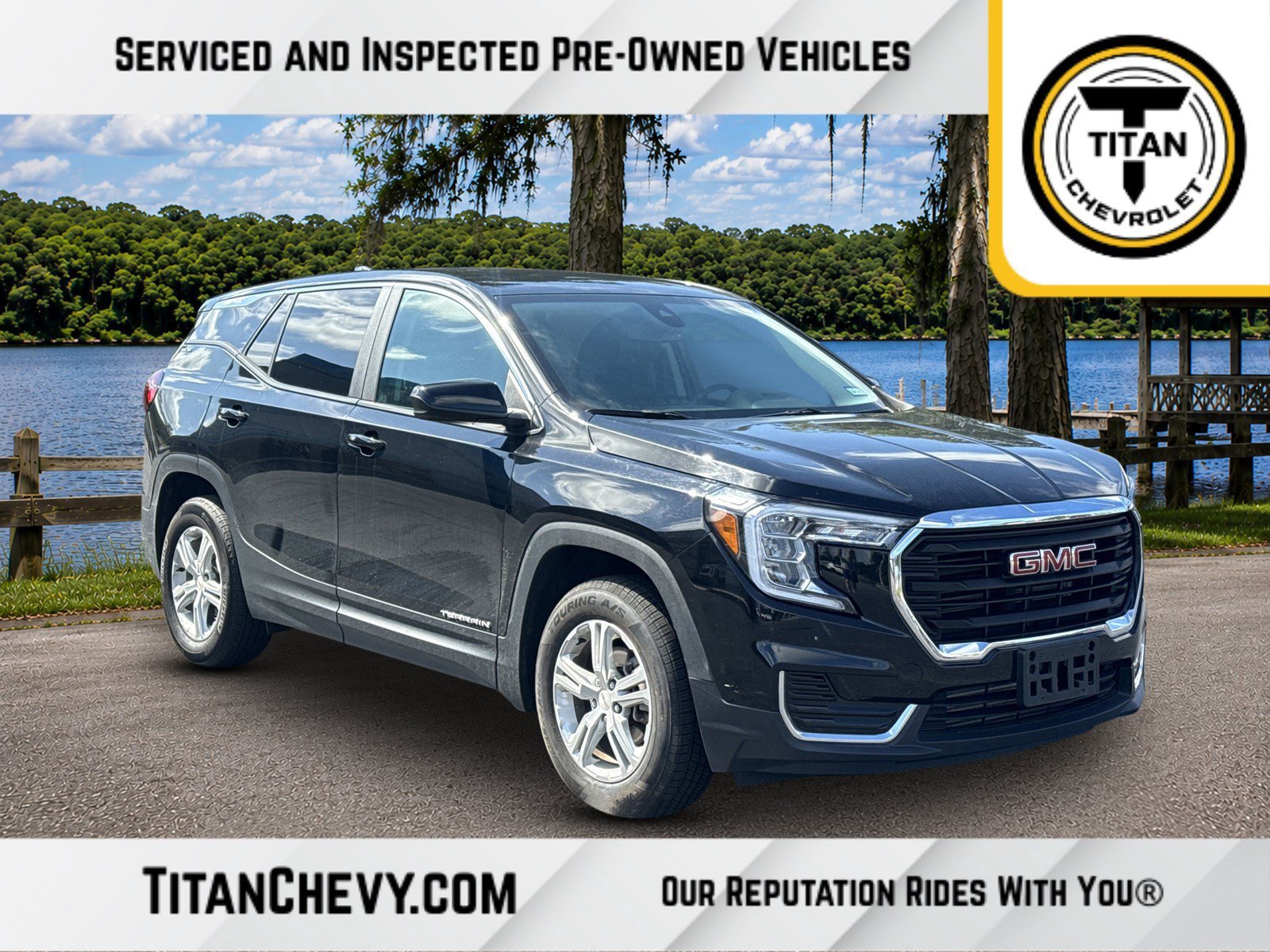 Used 2024 GMC Terrain SLE FWD image 1