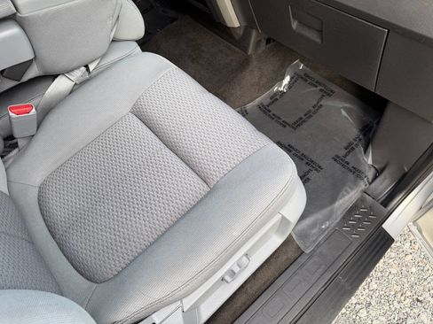 Used 2014 Ford F150 XLT image 36