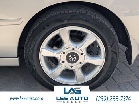 Used 2000 Toyota Solara SLE image 9