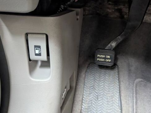 Used 2012 Honda CR-V EX-L image 33