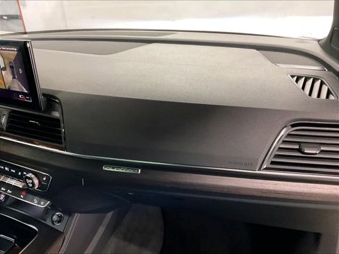 Certified 2023 Audi Q5 2.0T Premium Plus w/ Premium Plus Package AWD/4WD image 16