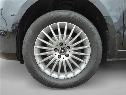 Used 2022 Mercedes-Benz Metris Passenger image 14