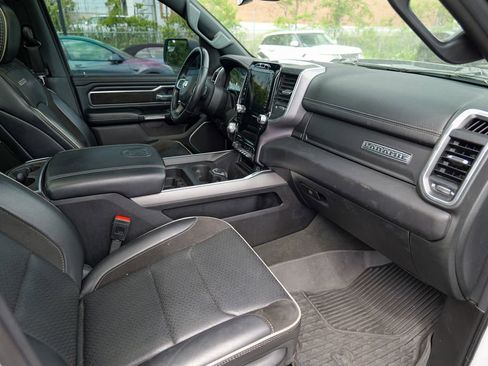 Used 2023 RAM 1500 Laramie AWD/4WD image 40