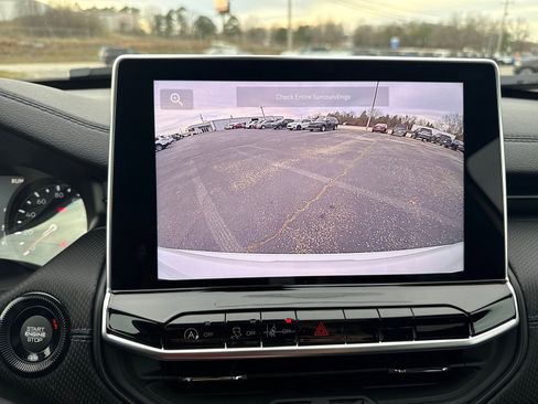 New 2026 Jeep Compass Latitude image 27