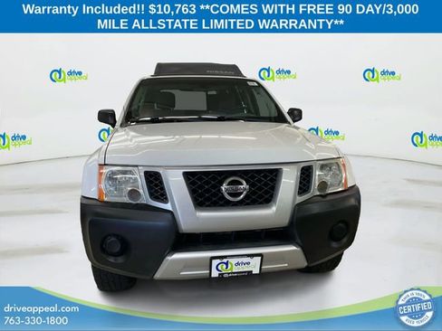 Used 2014 Nissan Xterra X image 2