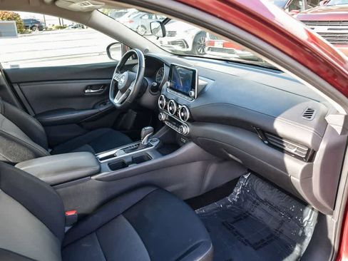 Used 2021 Nissan Sentra SV image 15