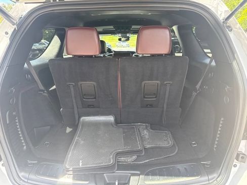 Used 2025 Dodge Durango GT AWD/4WD image 23
