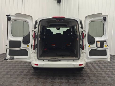 Used 2020 Ford Transit Connect XLT FWD image 25