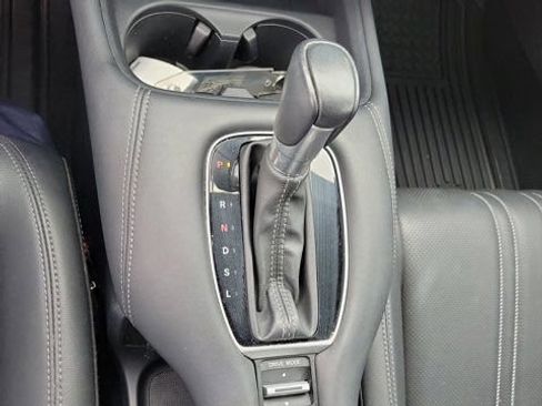 Used 2024 Honda HR-V EX-L image 26