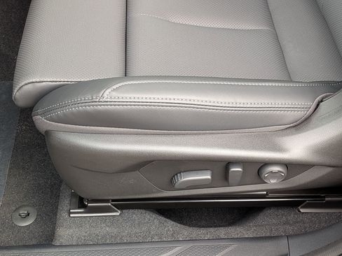 New 2026 Subaru Outback Touring XT image 18