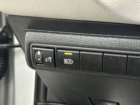 Used 2023 Toyota Corolla LE image 37