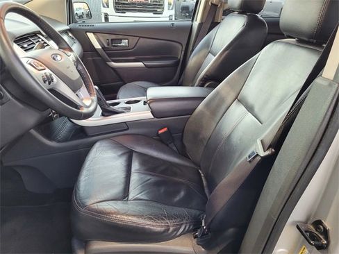 Used 2013 Ford Edge SEL image 16