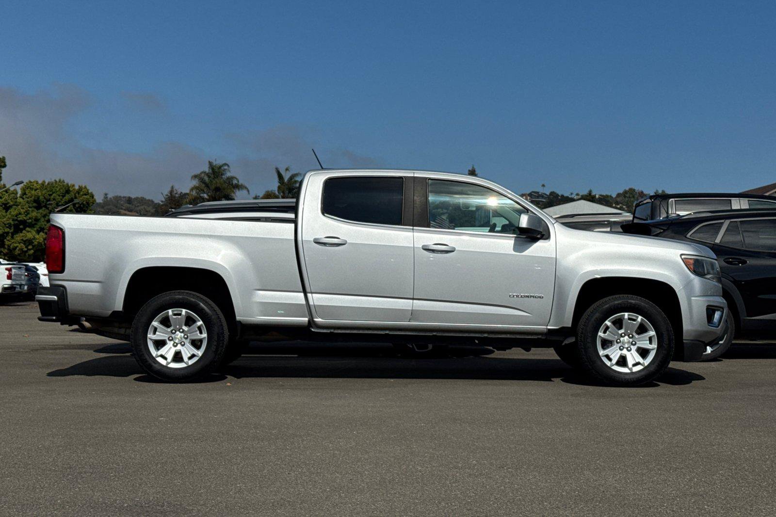 Used 2018 Chevrolet Colorado LT w/ LT Convenience Package RWD image 4