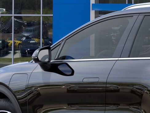 New 2026 Chevrolet Equinox EV LT image 12