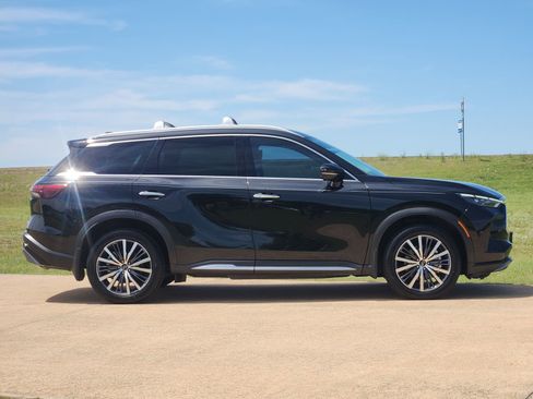 Used 2023 INFINITI QX60 Sensory w/ Cargo Package AWD/4WD image 7