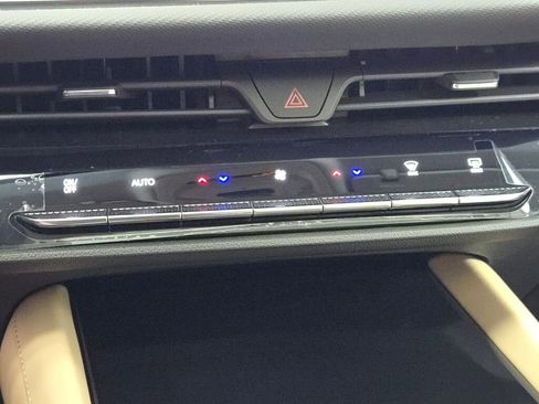 New 2026 Buick Envision Preferred image 31