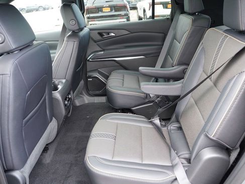 New 2026 Chevrolet Traverse High Country image 11