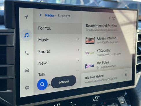 Used 2025 Toyota Tundra Limited image 18