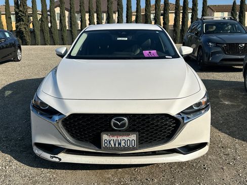 Used 2019 MAZDA MAZDA3 w/Preferred Pkg image 5