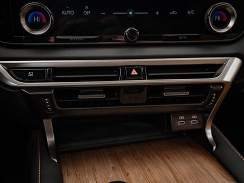 Used 2025 Lexus RX 350 Premium image 36