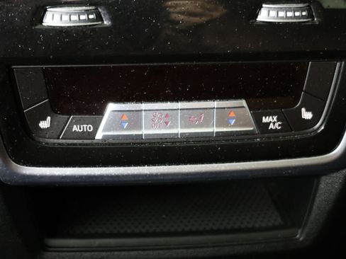 Used 2020 BMW X5 xDrive40i AWD/4WD image 34