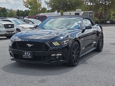 Used 2017 Ford Mustang GT Premium w/ Equipment Group 401A RWD image 2