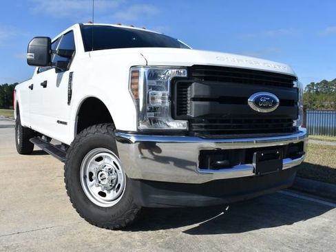 Used 2018 Ford F250 XL w/ Power Equipment Group image 1
