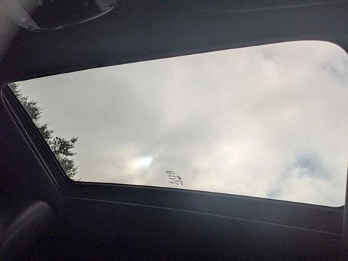 Certified 2016 Jeep Grand Cherokee Limited image 28