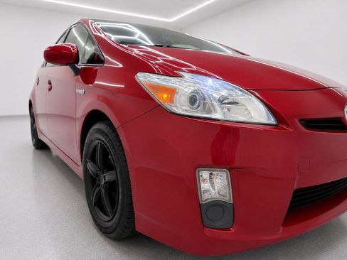 Used 2010 Toyota Prius Five FWD image 32