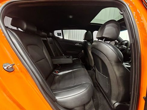 Used 2019 Kia Stinger GTS image 25