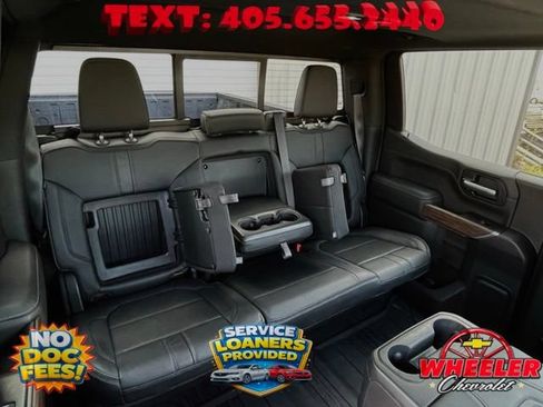 Used 2019 Chevrolet Silverado 1500 High Country w/ Technology Package AWD/4WD image 9