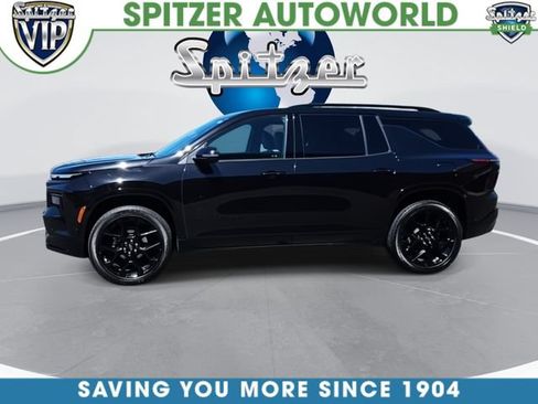 Used 2024 Chevrolet Traverse RS AWD/4WD image 9