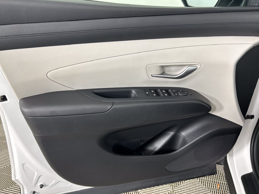 Used 2026 Hyundai Tucson SEL Plus FWD image 11