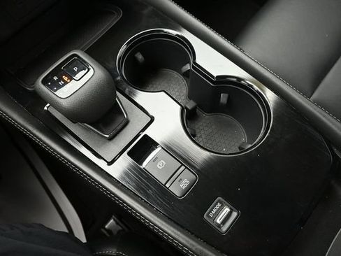 Used 2023 Nissan Rogue SL FWD image 40