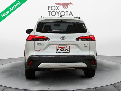 Used 2026 Toyota Corolla Cross XLE AWD/4WD image 5
