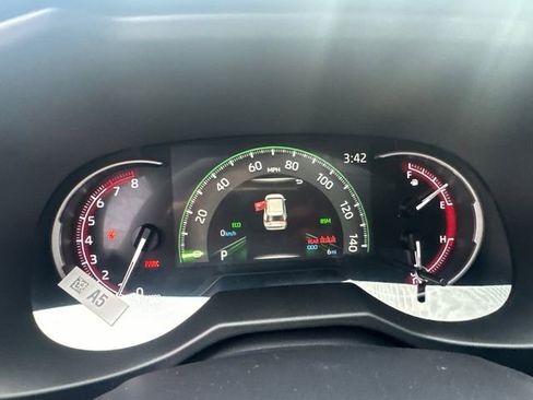 New 2025 Toyota RAV4 XLE image 24