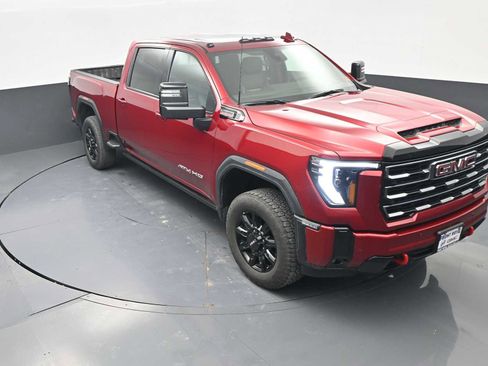 Used 2025 GMC Sierra 2500 AT4 w/ AT4 Premium Plus Package AWD/4WD image 37