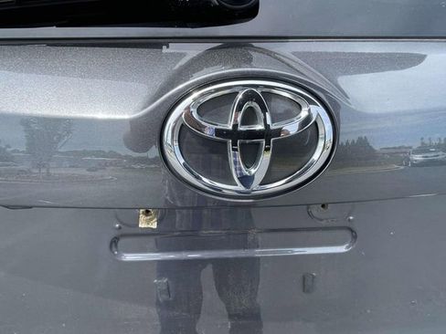 Used 2015 Toyota RAV4 Limited w/ Technology Package AWD/4WD image 10