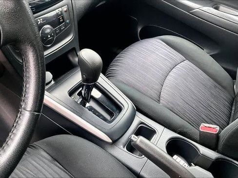Certified 2019 Nissan Sentra SV image 15