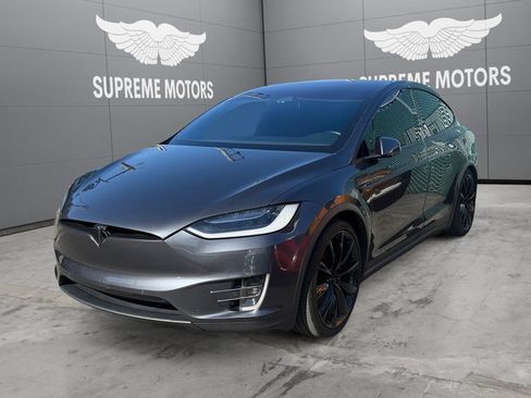 Used 2018 Tesla Model X 75D AWD/4WD image 3