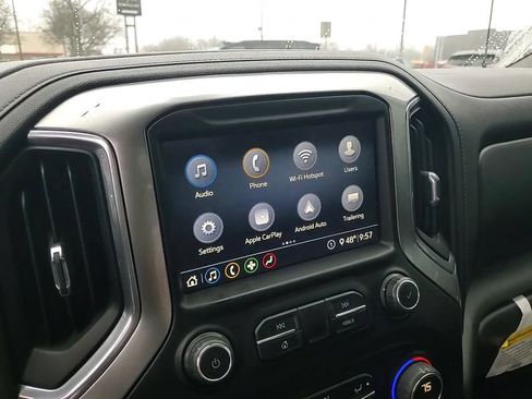 Used 2020 Chevrolet Silverado 1500 RST AWD/4WD image 17