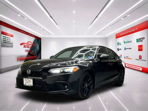 Used 2024 Honda Civic Sport image 3