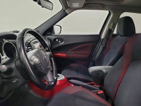 Used 2015 Nissan Juke SV w/ Cold Weather Package AWD/4WD image 17