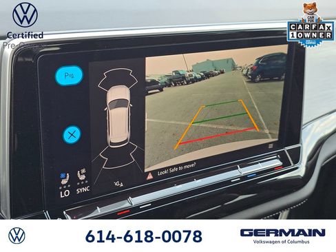 Certified 2024 Volkswagen Atlas Cross Sport SE AWD/4WD image 30