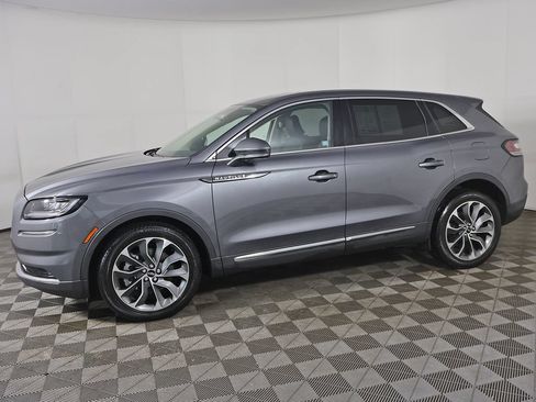 Used 2023 Lincoln Nautilus Reserve AWD/4WD image 19