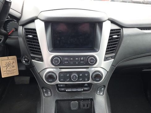 Used 2019 GMC Yukon SLT image 10