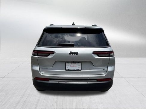 New 2026 Jeep Grand Cherokee L Limited AWD/4WD image 6