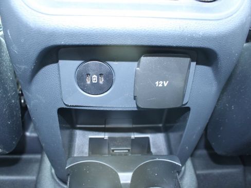 Used 2025 Ford Explorer Active w/ Active Comfort Package AWD/4WD image 24