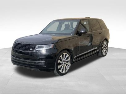 New 2025 Land Rover Range Rover SE